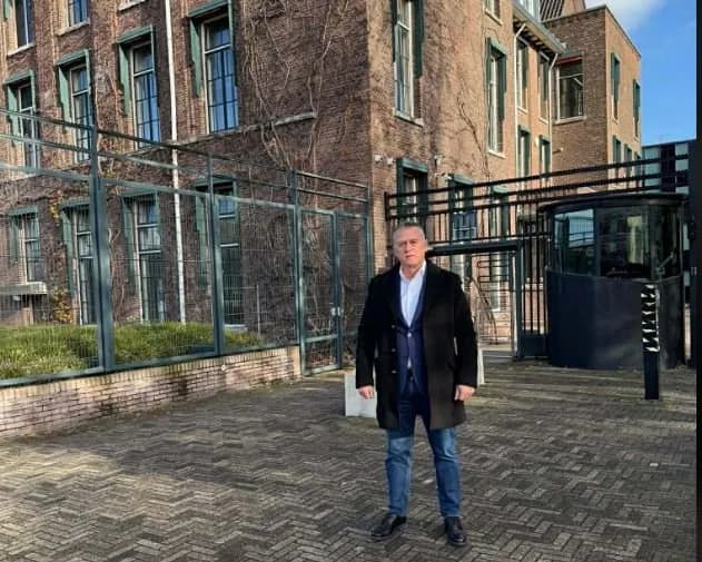 Ligjerata e Speciales në gjimnazin Xhevdet Doda, reagon Gubetini: Jo rishkrimit të historisë në emër të “edukimit”