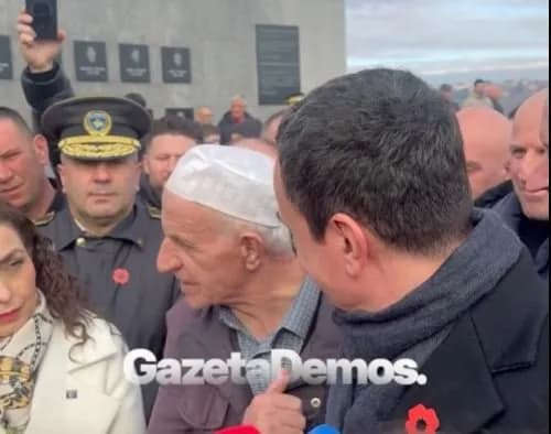 “Në komunë s’është asnjë i Reçakut”- I moshuari i la pa fjalë Osmanin e Kurtin, kritikoi komunën që qeveriset nga VV-ja
