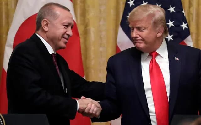 Trump fton Erdoganin t’i bashkohet Bordit të Paqes për Gazën si anëtar themelues