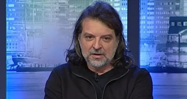 ‘‘U prehtë në paqe’’ – Redo Makashi për vdekjen e babait, njofton për homazhet