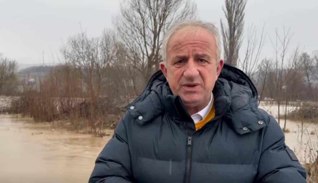 Vërshime të mëdha në Suharekë, bllokohen disa rrugë , Muharremaj: Apeloj te qytetarët për kujdes