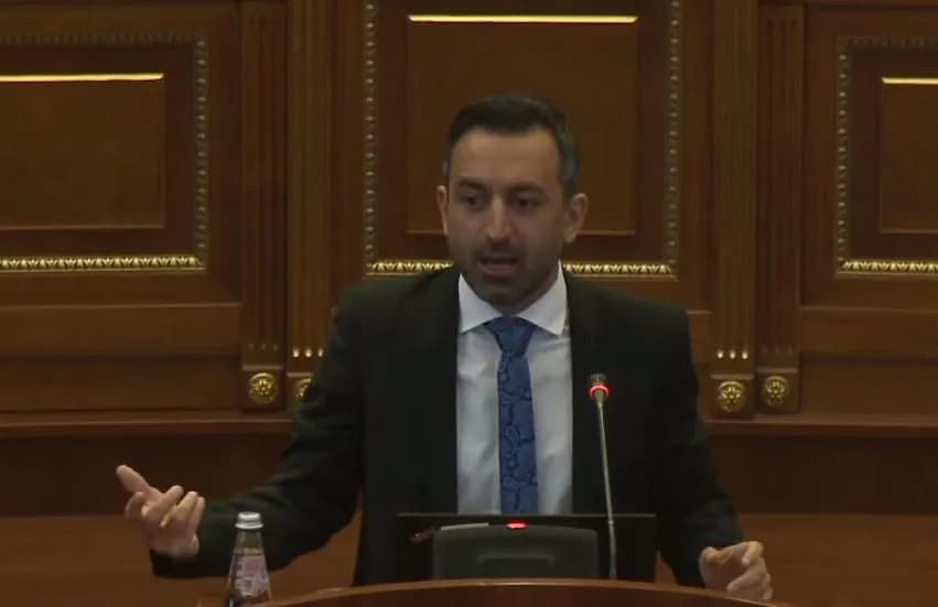 A e zbuloi aksidentalisht Basha se kush do të jetë kandidat për kryetar Kuvendi?