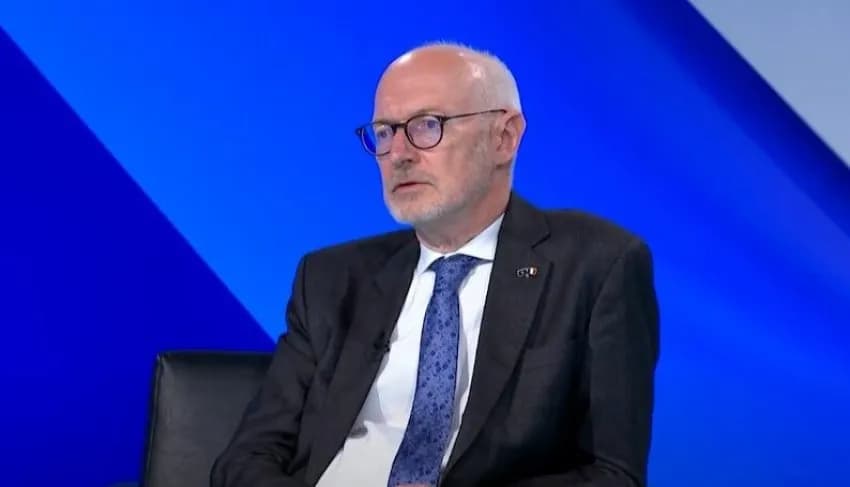 Ambasadori francez: Zgjedhja e presidentit, përgjegjësi e partive politike në Kosovë