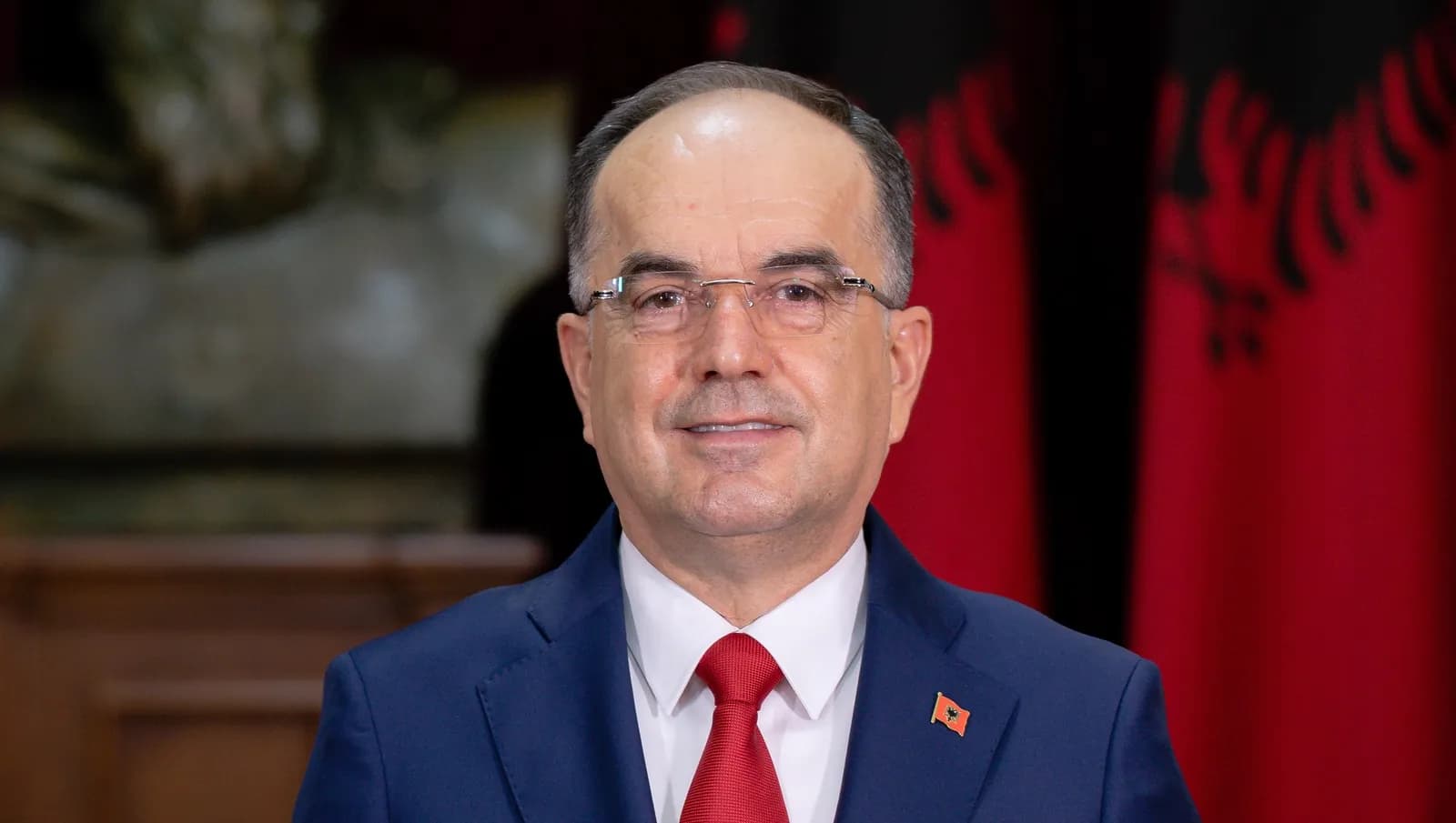 Begaj uron Kosovën: Përulje dhe mirënjohje për ata që sollën lirinë – bashkë, jetë e mot