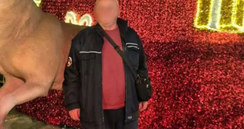 Dorëzohet në policinë greke 64-vjeçari shqiptar që tentoi të përdhunonte vajzën me aftësi të kufizuara