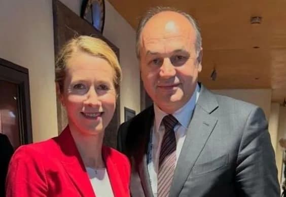 Enver Hoxhaj takon Kaja Kallas: Vendi ynë të marrë statusin e kandidatit për anëtarësim në BE