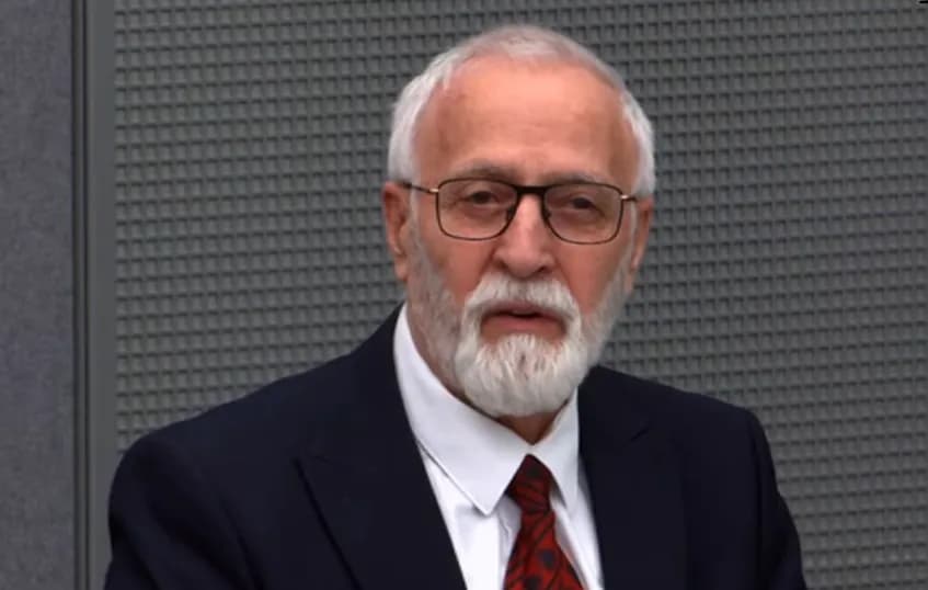 Jakup Krasniqi: Ky është viti i 16-të që po kaloj në burg nga 75 vitet e jetës sime