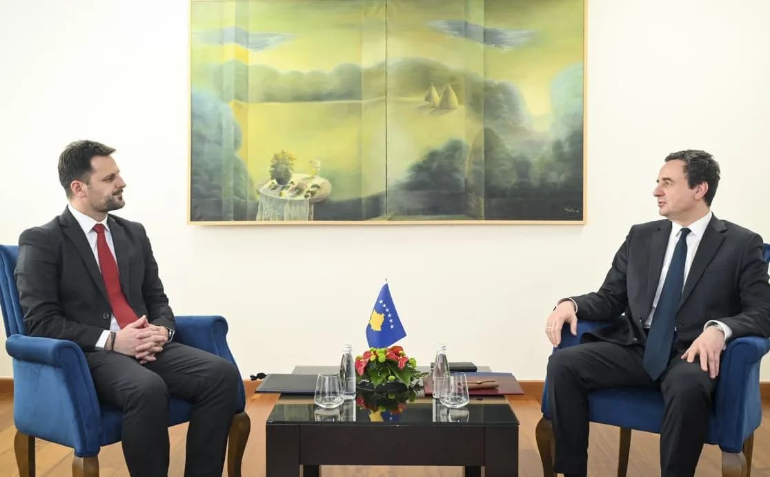 Kurti emëron Genc Ninomin zëvendësministër të Drejtësisë