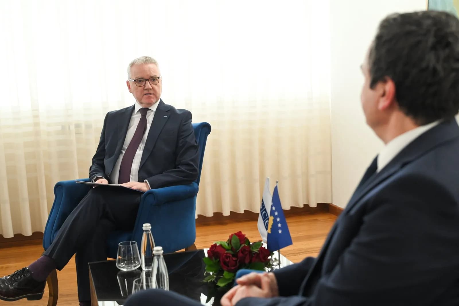 Kurti pret në takimin shefin e OSBE-së, diskutuan për zhvillime politike dhe institucionale në vend