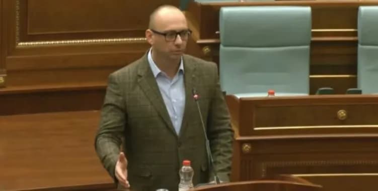 Lista Serbe tregon se a do e përkrahë Qeverinë e re të Kurtit