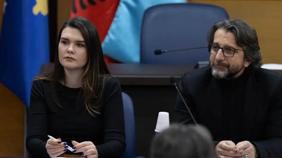 “Nuk jam e përfshirë dhe nuk e mbështes” – Donjeta Sahatçiu del kundër koalicionit të mundshëm LDK-PDK në Prishtinë