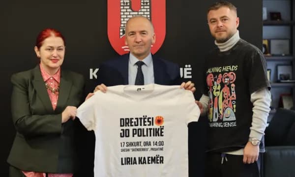 Përfaqësuesit e “Liria ka Emër” priten në Pejë, marrin mbështetje për Marshin “Drejtësi, jo politikë” më 17 shkurt