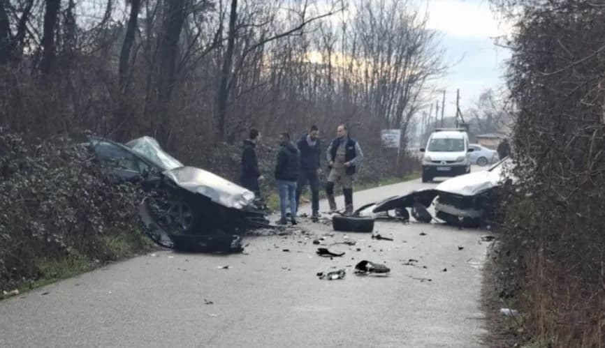 Spitali i Pejës del me detaje pas aksidentit në Loxhë, kjo është gjendja e të lënduarit