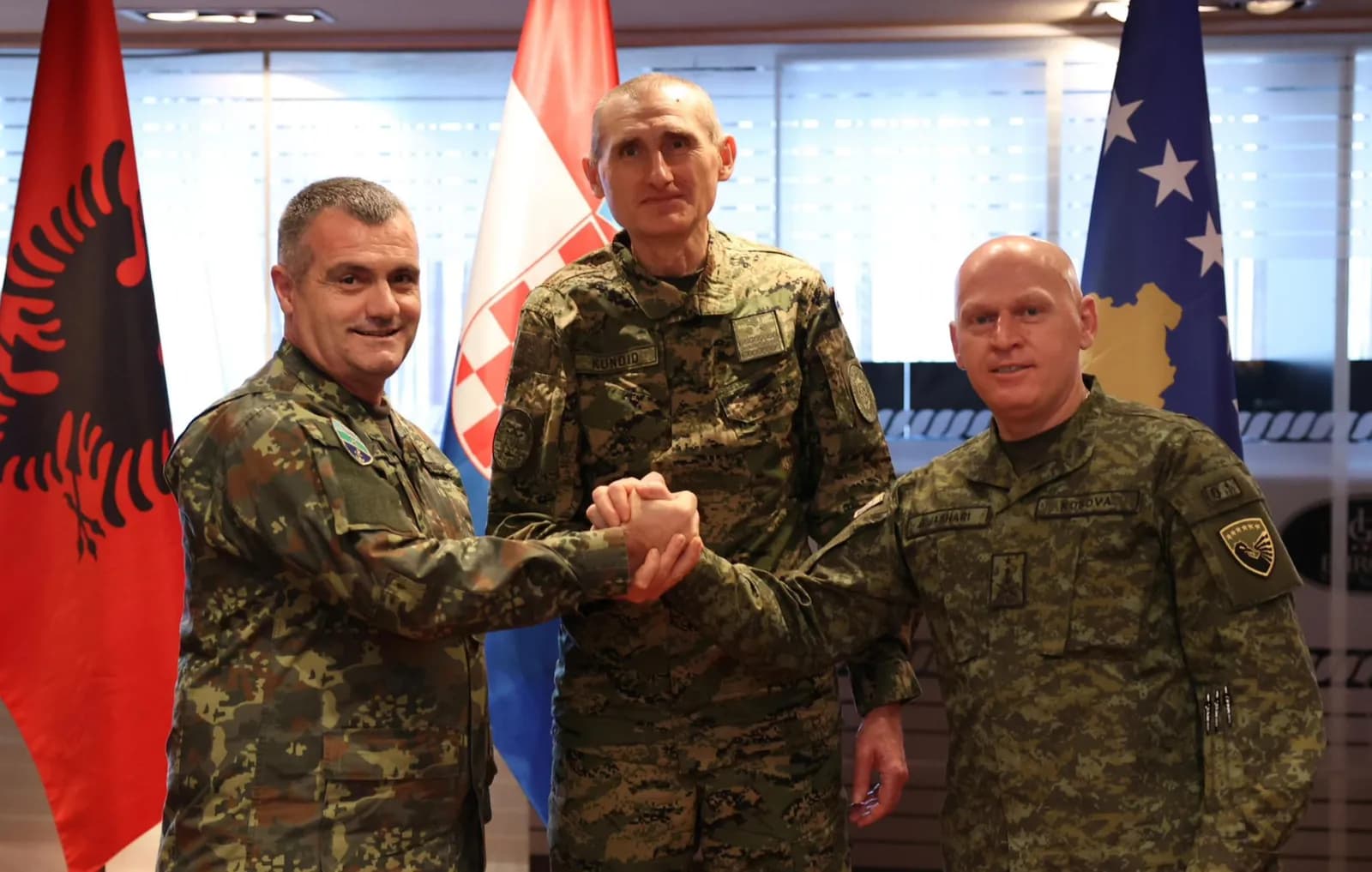 Ujdia e mbrojtjes, Vengu paralajmëron stërvitjen e parë Shqipëri–Kosovë–Kroaci sivjet