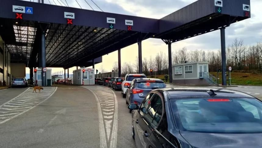 15 marsi sjell rregulla të reja për të huajt dhe automjetet në Kosovë