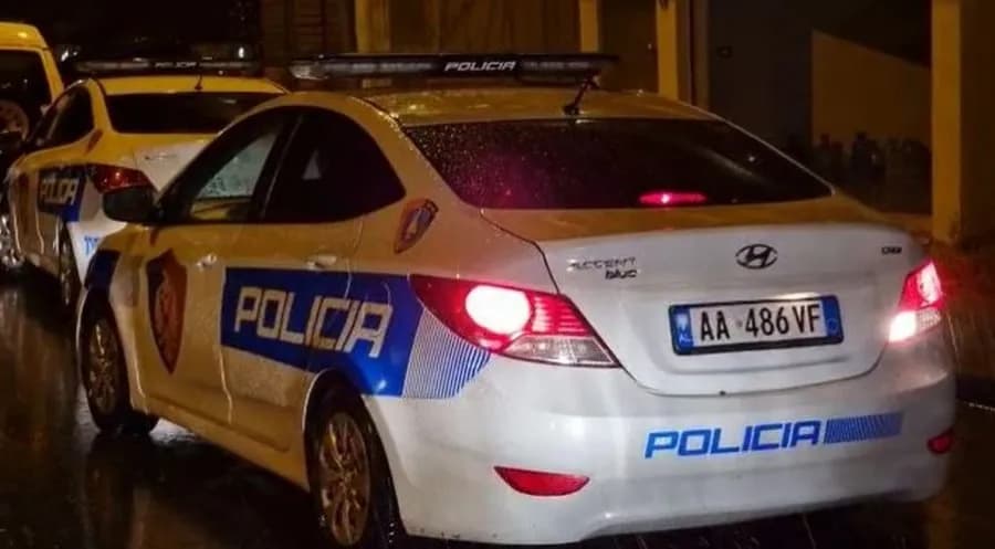 91-vjeçari në Durrës e godet me sende të forta në kokë dhëndrin e tij, 89-vjeçar – përfundojnë në spital