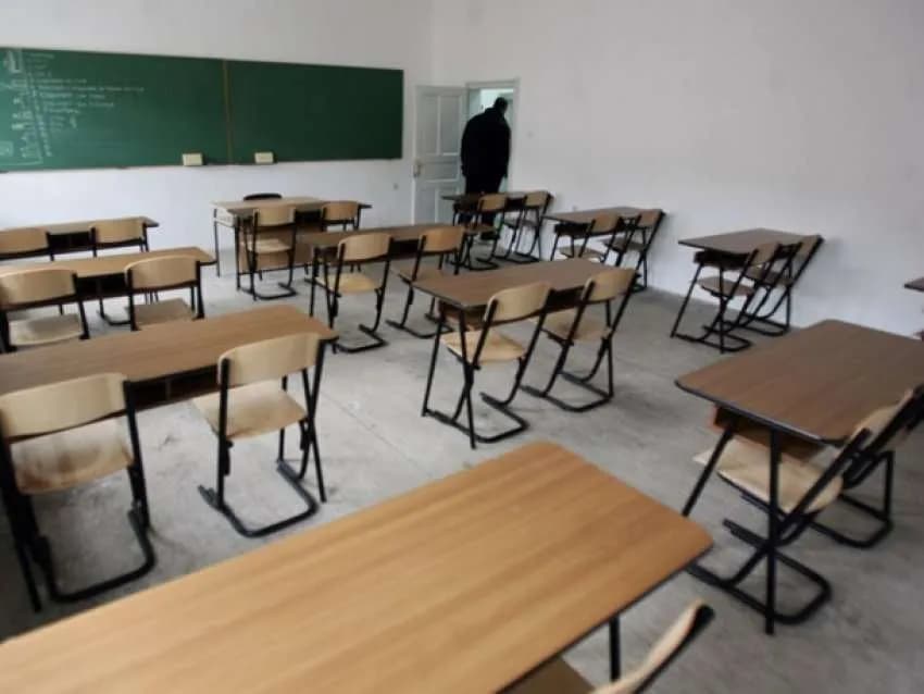 Alarm për sigurinë në shkolla – Salihaj: 70% e nxënësve përjetojnë forma dhune