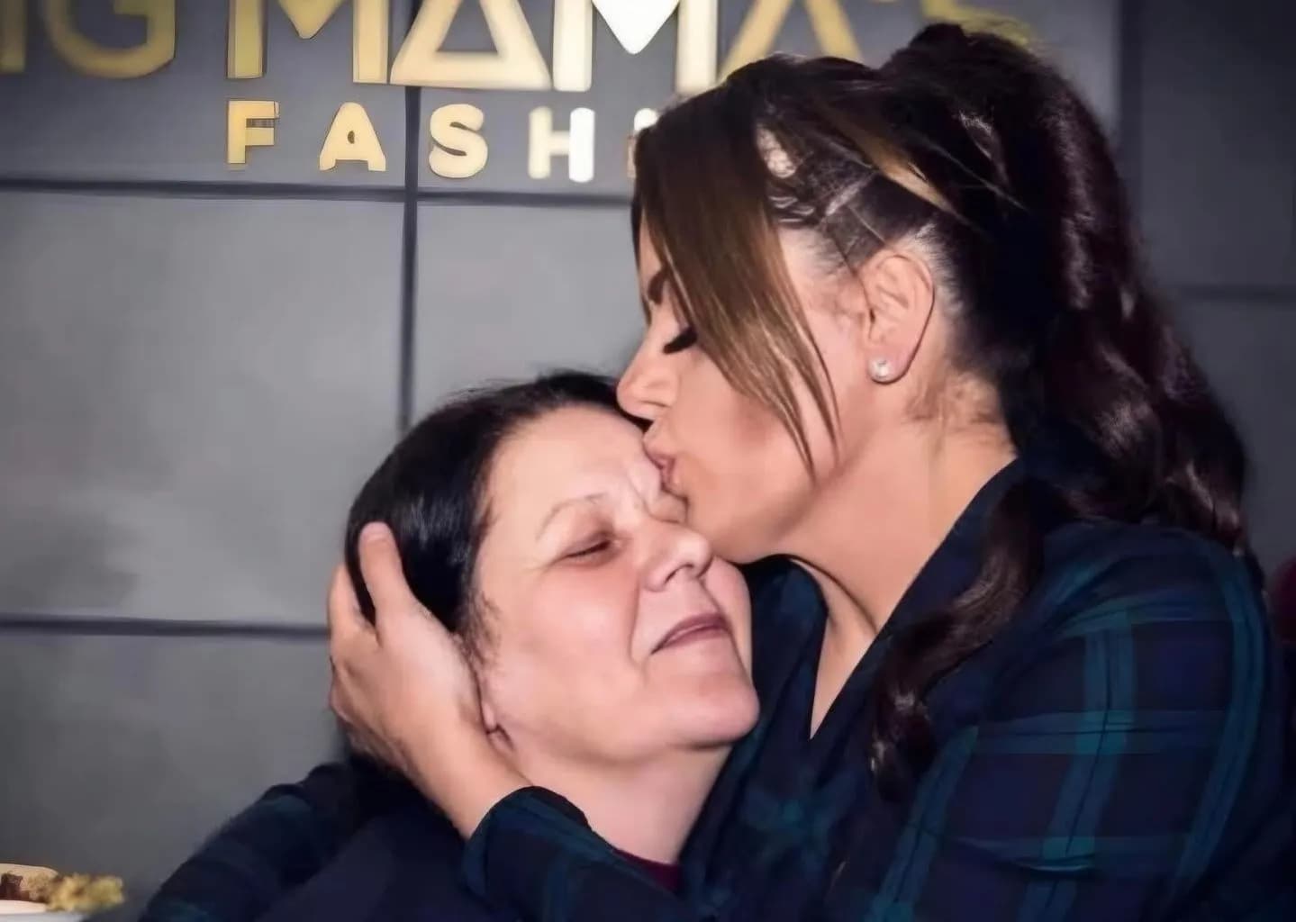 Big Mama emocionon pas humbjes së nënës: Ike te babi, mbeta vetëm