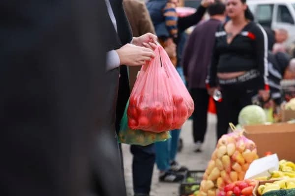 Dita e Konsumatorit: Ankesa për çmime të larta, vështirësi për përballim shpenzimesh