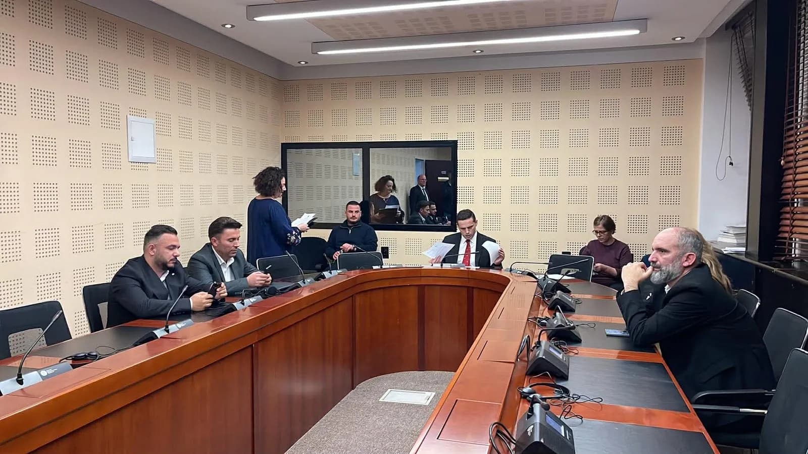 Gruda: Jemi 14 vjet pas vendimit të Kushtetueses, s’mund t’i shqyrtojmë amendamentet e Osmanit