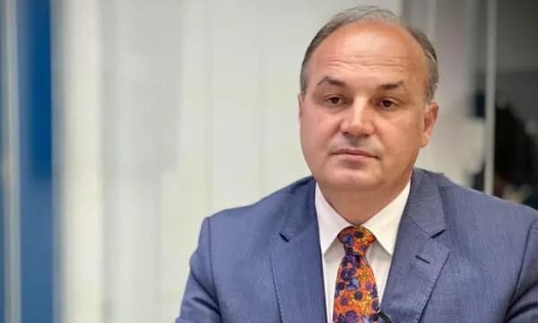 Hoxhaj: Habermas ishte një zë i fuqishëm i drejtësisë dhe mbështetës i Kosovës në 1999