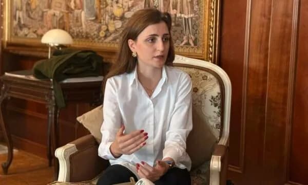 Janina Ymeri: Kurti po shantazhon, ‘ose kandidati im partiak ose zgjedhje’, s’i nënshtrohem këtij kushti