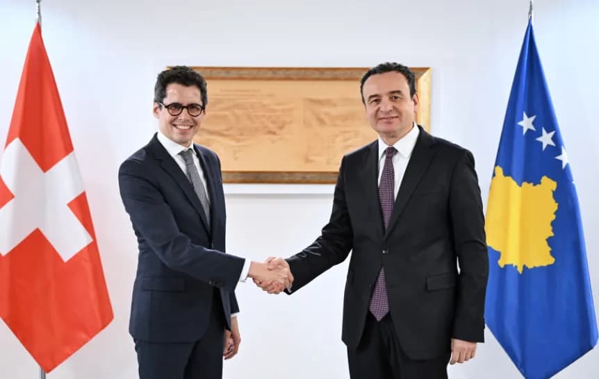 Kurti priti ambasadorin zviceran, diskutohet bashkëpunimi dhe mërgata