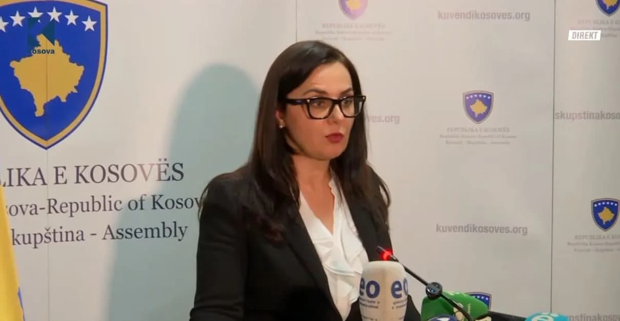 LDK i përgjigjet VV-së: Nuk qëndrojmë në sallë për asnjë emër, pa marrëveshje