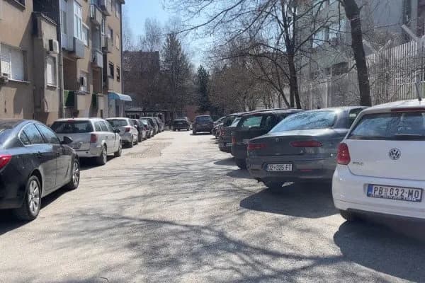 Ligjit për automjetet dhe të huajt, Policia: Vetura me autorizime të Serbisë nuk lejohen