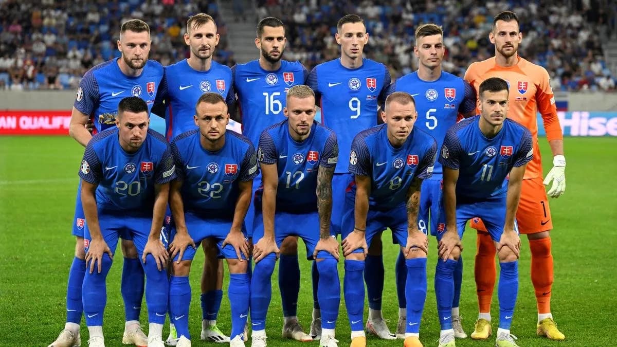 Para përballjes me Kosovën, Sllovakia bën ndryshime të tjera