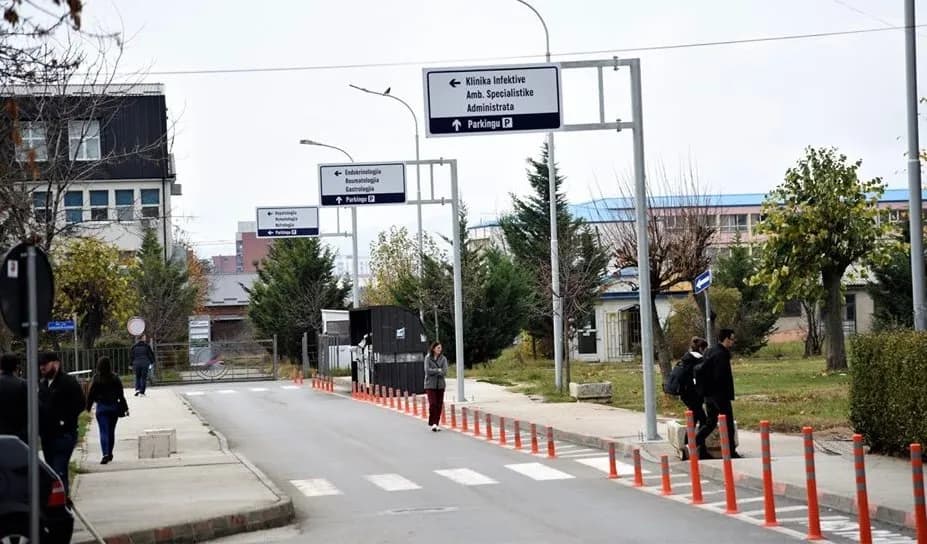 QKUK ul tarifën e parkingut, nga 1 euro në 50 cent për orë