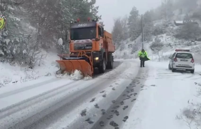Rruga Pejë-Kullë-Rozhajë e kalueshme, kërkohen pajisje dimërore