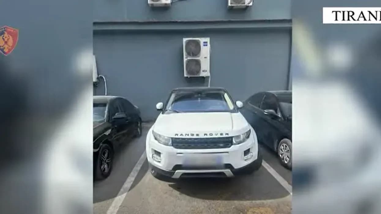 Sekuestrohen 4 automjete në vlerë 200 mijë euro në Tiranë, ishin të vjedhura në Gjermani, Itali e Amerikë