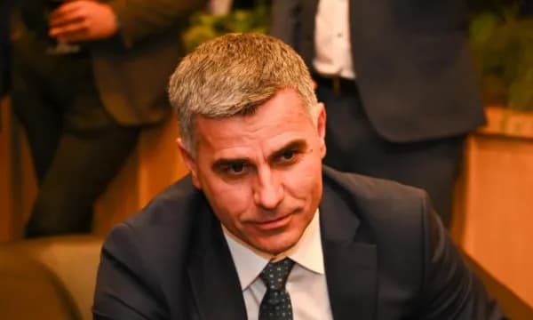 Tahiri: Po bëhet fushatë e organizuar me shpifje kundër presidentes Osmani, duhet të ndalet