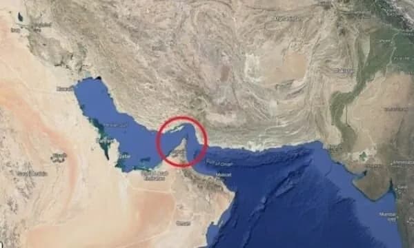 Tension në Ngushticën e Hormuzit: SHBA paralajmëron Iranin për mina detare, Garda Revolucionare kërcënon anijet amerikane