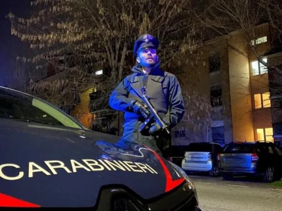 Tentoi të grabisë një 85-vjeçar dhe rrahu policin italian, arrestohet 37-vjeçari shqiptar në Bergamo