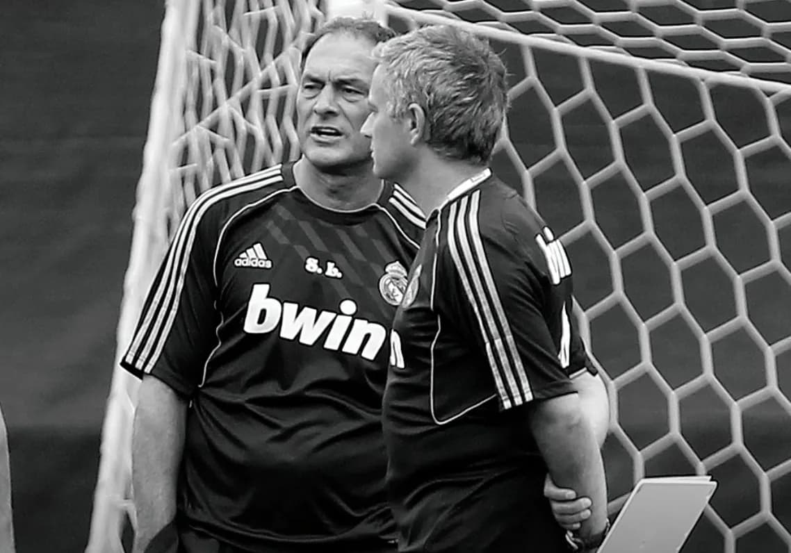 Vdes një nga bashkëpunëtorët me të afërt të Jose Mourinhos