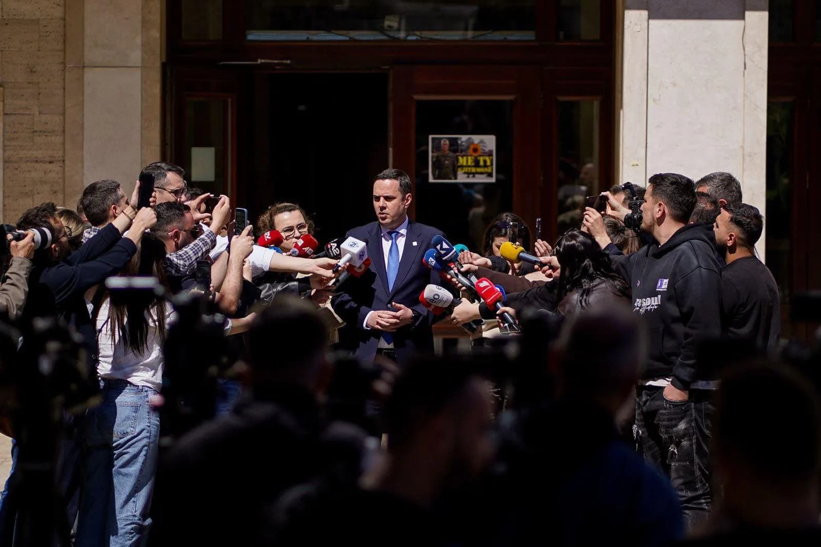 Abdixhiku: Do të vazhdoj konsultimet me liderët politikë për zgjedhjen e presidentit