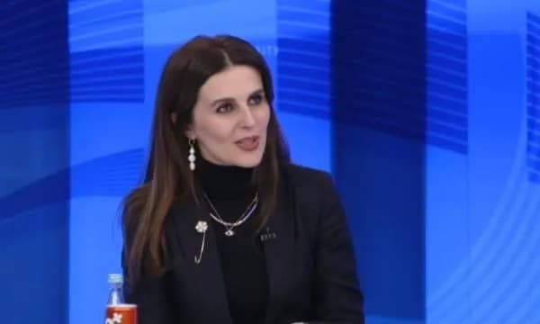Çitaku: Për keqardhje që dy gra pranuan huazimin e emrave të tyre për një maskaradë të Albin Kurtit