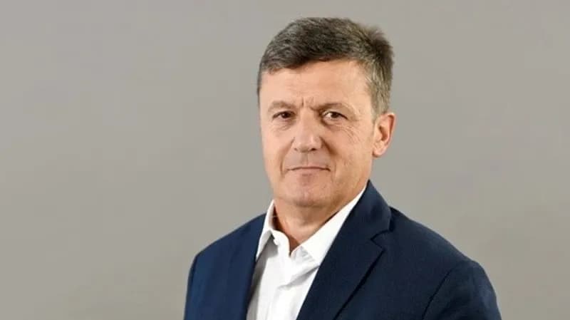 Djali i Adem Demaçit i del kundër Kurtit: Me qëllim nuk do kompromis për shmangien e zgjedhjeve, i konvenon kriza