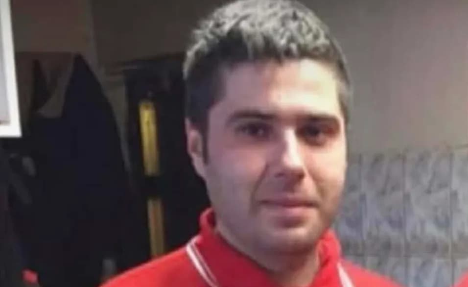 E dhimbshme: Sot varrosen babai me dy fëmijët që humbën jetën nga tragjedia në Malishevë