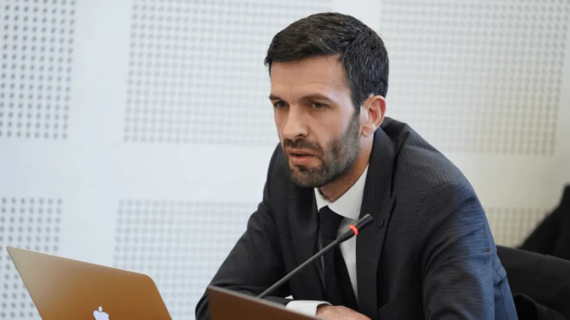 Eman Rrahmani: Mirëmëngjesi, Republika Autoritare e Kosovës