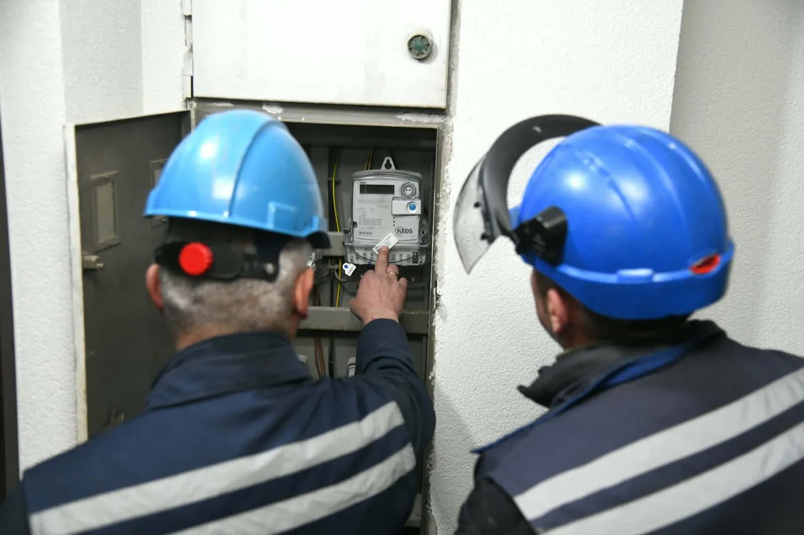 Fillon verifikimi i ankesave të para nga konsumatorët për njehsorët elektrikë