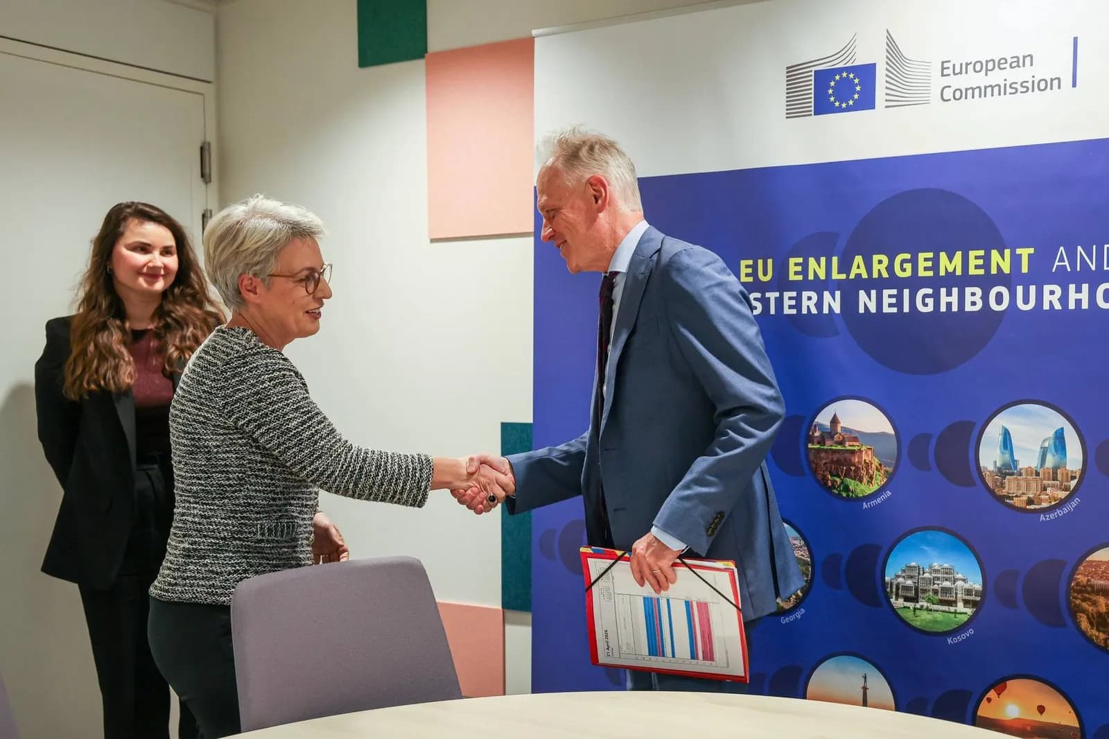 Gërvalla dhe Koopman bisedojnë mbi reformat në drejtësi