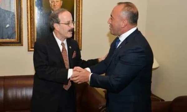 Haradinaj për Engel: Ikonë e miqësisë me SHBA’në, kontributi i tij është historik dhe i pazëvendësueshëm