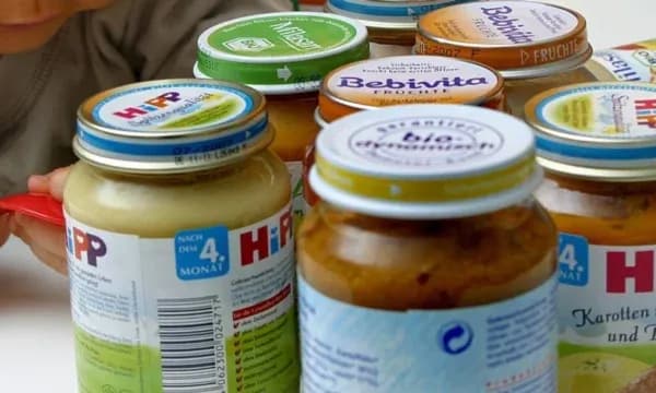 Helm për minjtë u gjet në kavanozin e ushqimit për fëmijë HiPP në Austri – Policia: Me sa duket, kavanozi ishte “manipuluar”