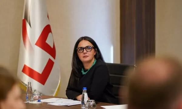 Jehona Lushaku i kërkon VV’së të deklarohen për Vjosa Osmanin: Emrin e keni