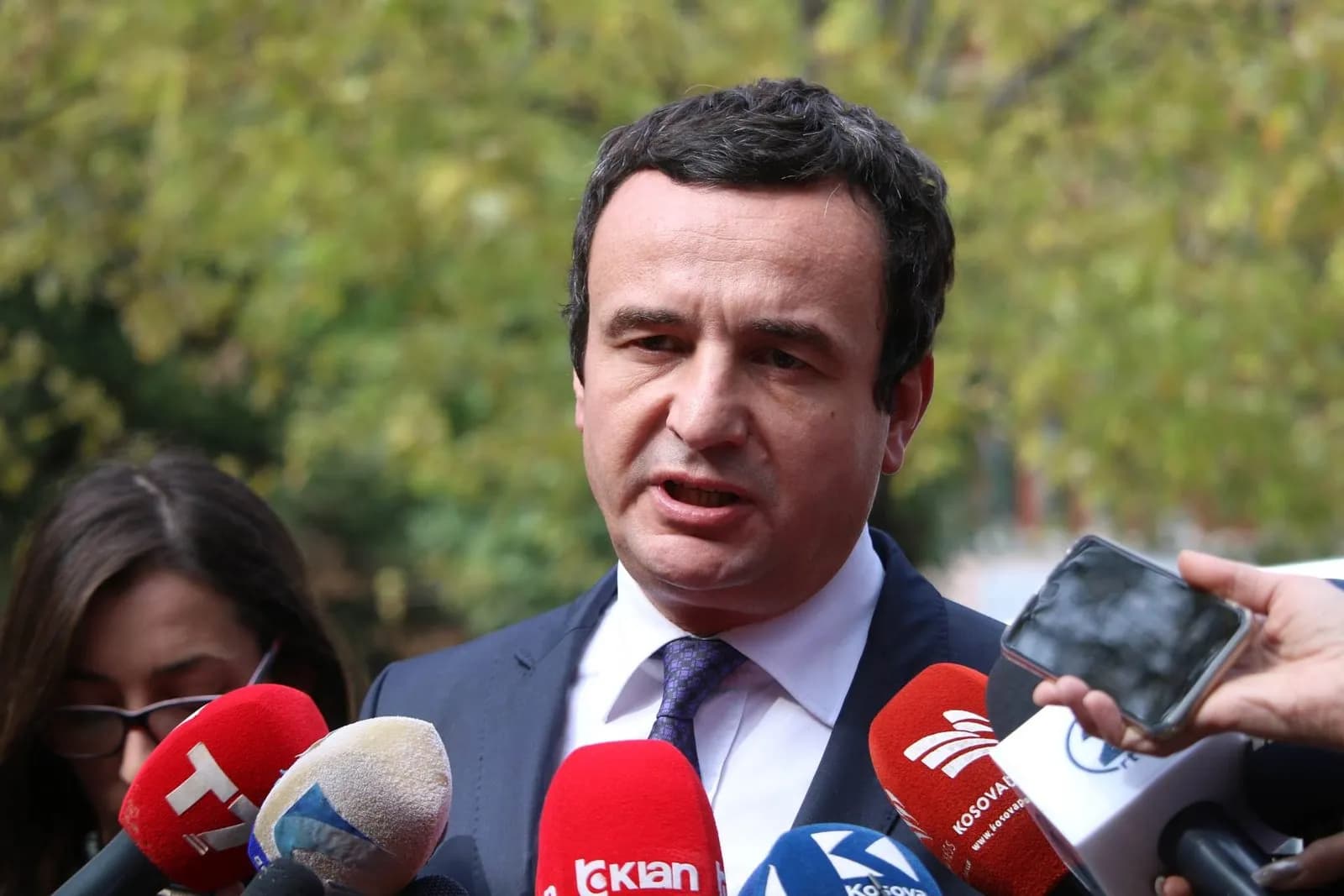 Kurti pasi pyetet për kryetarin e Mitrovicës së Veriut: “Është fermer ai? Le të kujdeset…”