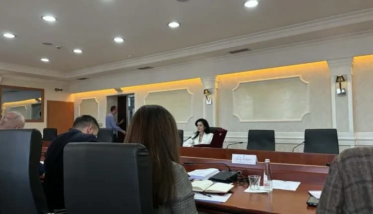 Kush u rekomandua për votim në Kuvendin e Kosovës për dy gjyqtarë në Gjykatën Kushtetuese?