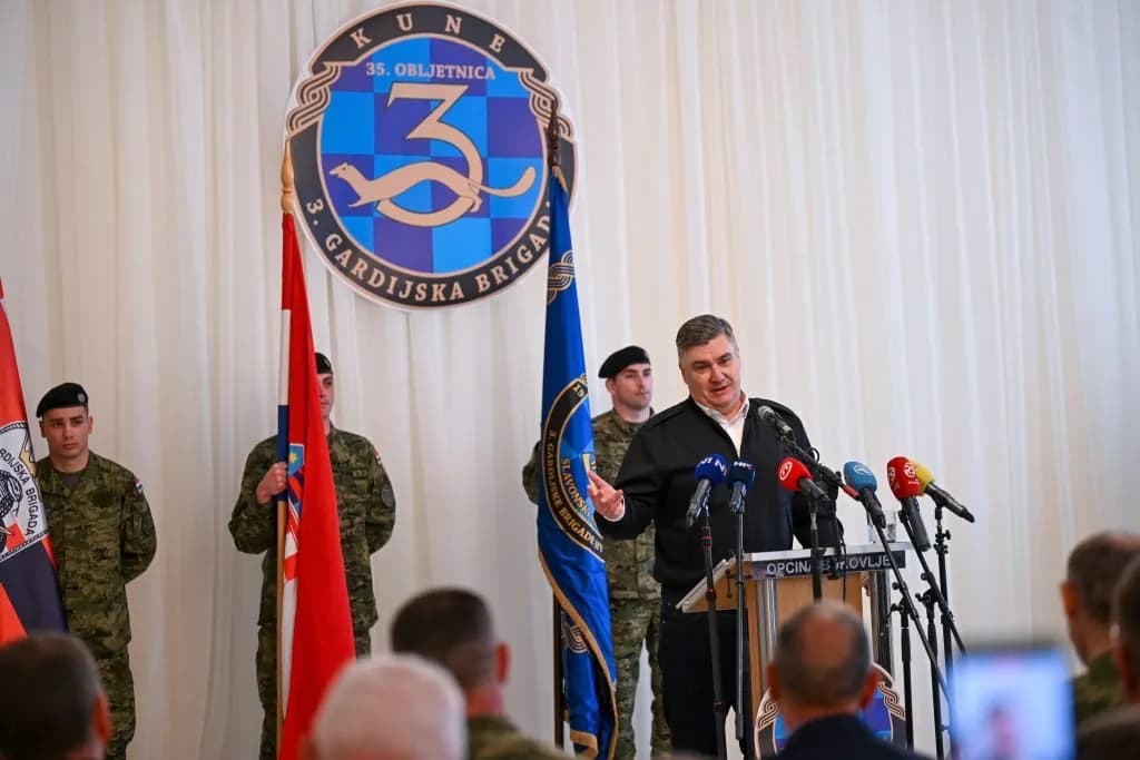 Milanoviq: Marrëzira pretendimet se Kroacia, Shqipëria e Kosova po përgatiten ta sulmojnë Serbinë